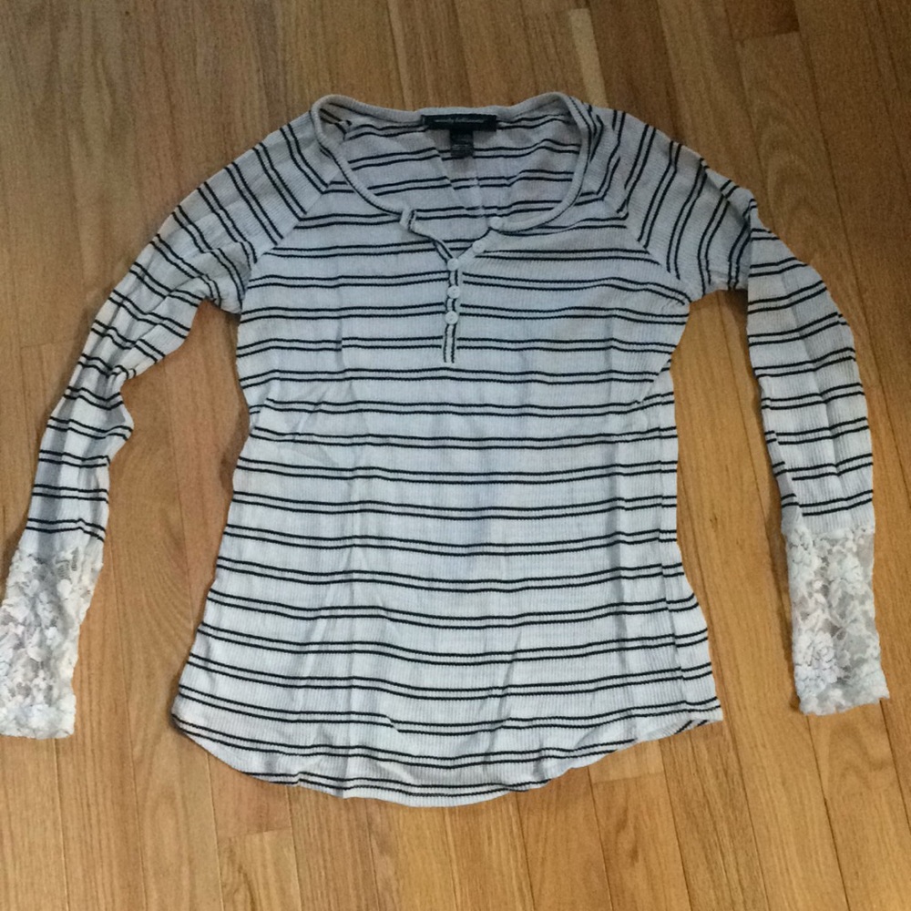 Maternity shirt